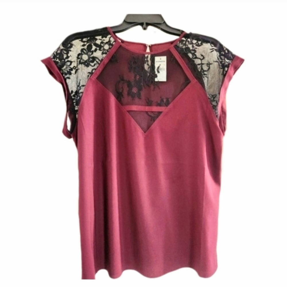 Women's Top NWT